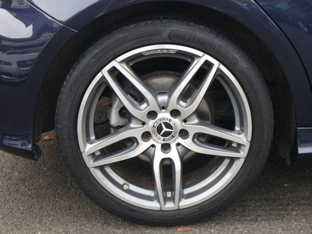 2018 Mercedes-Benz A-Class 1.5L Amg Line 5dr - Photo 8