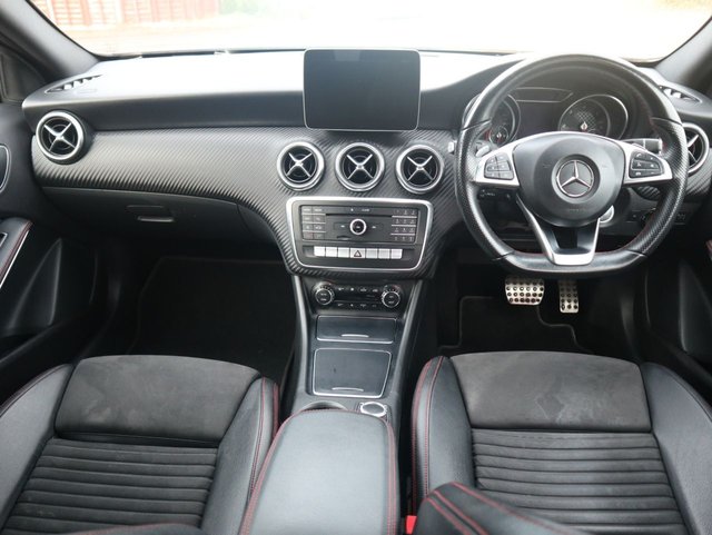 2018 Mercedes-Benz A-Class 1.5L Amg Line 5dr - Photo 2