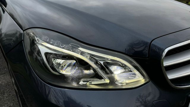 2016 MERCEDES-BENZ E-CLASS 2.1 E220 BlueTEC SE Estate 5dr Diesel G-Tronic+ Euro 6 (s/s) (177 ps) - Photo 4