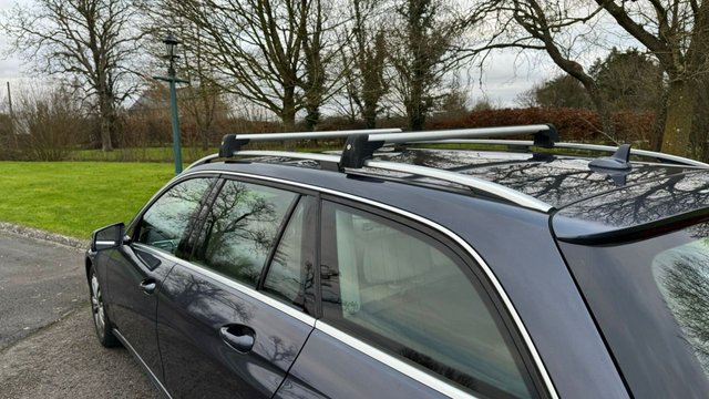 2016 MERCEDES-BENZ E-CLASS 2.1 E220 BlueTEC SE Estate 5dr Diesel G-Tronic+ Euro 6 (s/s) (177 ps) - Photo 12