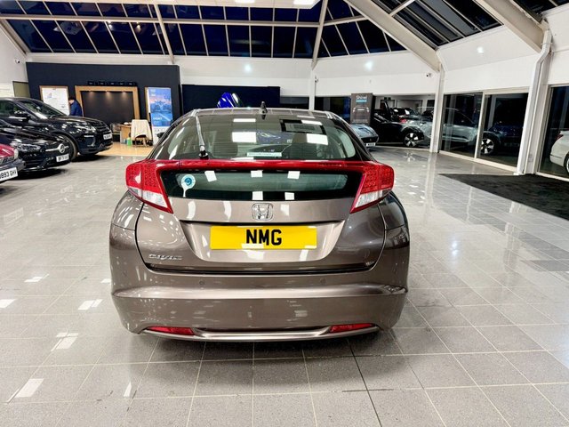 2013 Honda Civic 1.8L Ex 5dr - Photo 9