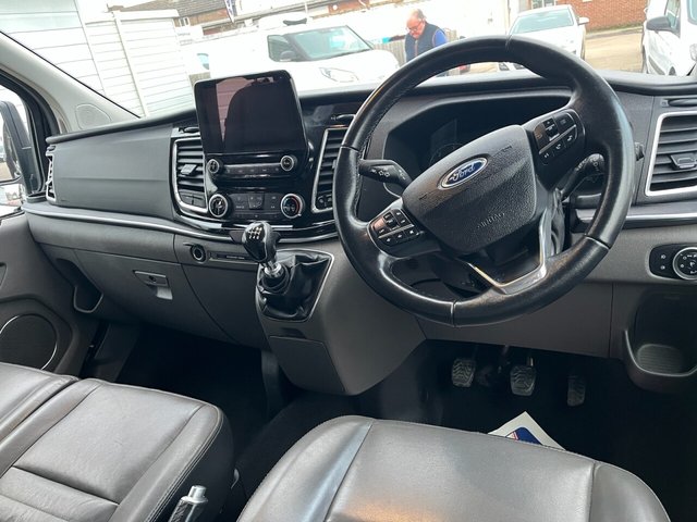 2021 Ford Tourneo Custom 2L Titanium X 5dr - Photo 11