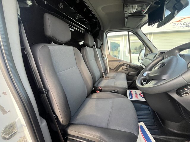 2023 Renault Master 2.3L Business 3dr - Photo 11