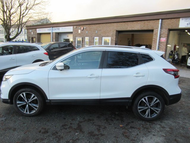 2019 NISSAN QASHQAI 1.5 dCi N-Connecta SUV 5dr Diesel Manual Euro 6 (s/s) (115 ps) - Photo 10
