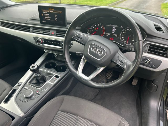 2016 AUDI A4 AVANT - Photo 10