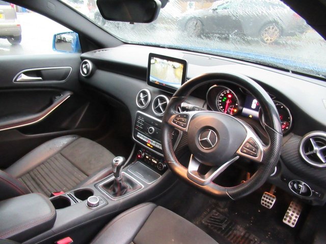 2016 MERCEDES-BENZ A-CLASS 2.1 A200d AMG Line Hatchback 5dr Diesel Manual Euro 6 (s/s) (136 ps) - Photo 12