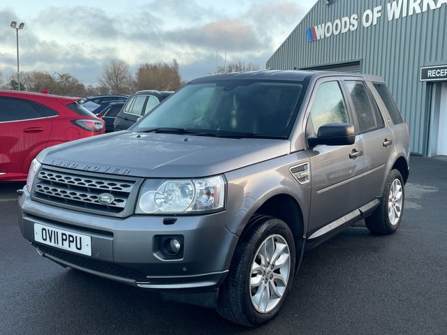 View our LAND ROVER FREELANDER 2