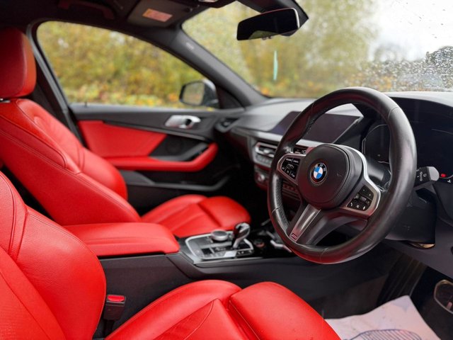 2019 BMW 1 SERIES - Photo 8