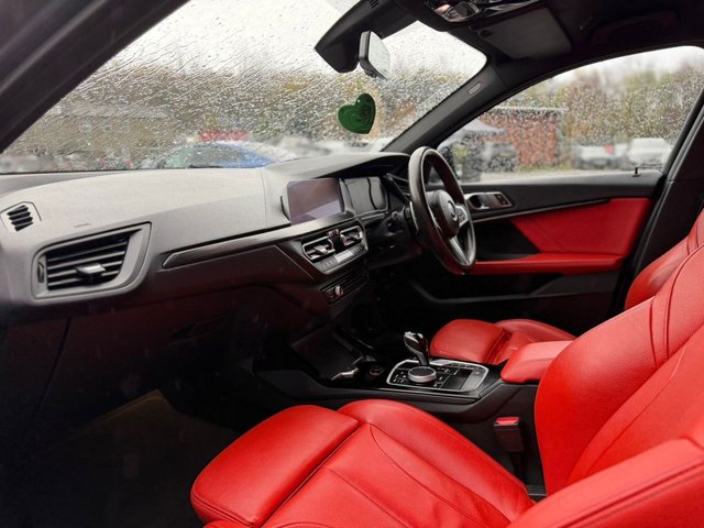 2019 BMW 1 SERIES - Photo 12