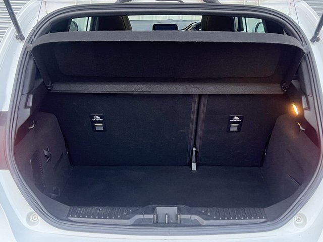 2018 FORD FIESTA - Photo 11