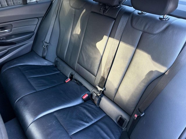 2018 BMW 3 Series - Photo 7