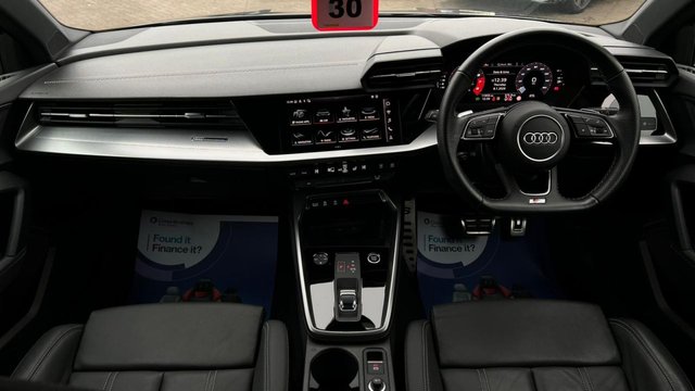 2024 AUDI A3 1.5 TFSI 35 Black Edition Saloon 4dr Petrol S Tronic Euro 6 (s/s) (150 ps) - Photo 2