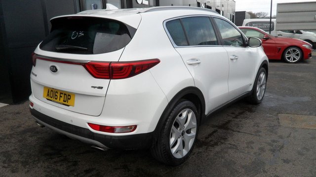 2016 KIA SPORTAGE 2.0 CRDi GT-Line SUV 5dr Diesel Manual AWD Euro 6 (134 bhp)2 OWNERS,FSH,SAT-NAV,CAMERA. - Photo 9