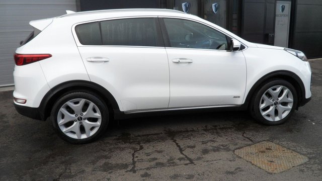 2016 KIA SPORTAGE 2.0 CRDi GT-Line SUV 5dr Diesel Manual AWD Euro 6 (134 bhp)2 OWNERS,FSH,SAT-NAV,CAMERA. - Photo 10