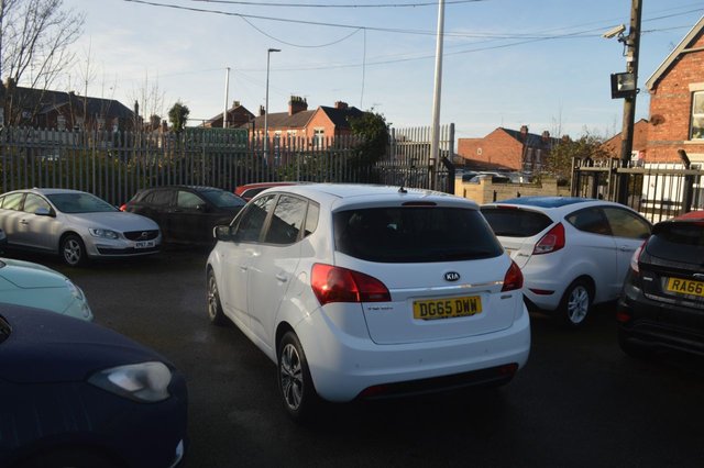 2015 KIA VENGA 1.4 SR7 MPV 5dr Petrol Manual Euro 6 (s/s) (89 bhp) - Photo 6