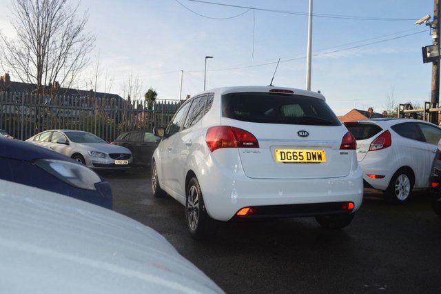 2015 KIA VENGA 1.4 SR7 MPV 5dr Petrol Manual Euro 6 (s/s) (89 bhp) - Photo 7