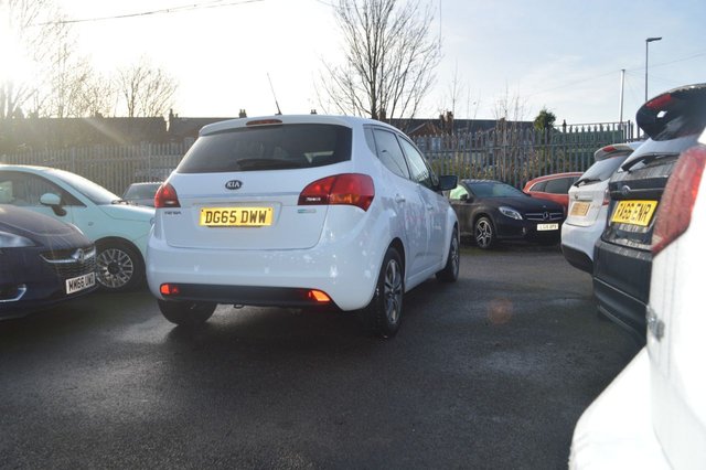 2015 KIA VENGA 1.4 SR7 MPV 5dr Petrol Manual Euro 6 (s/s) (89 bhp) - Photo 9