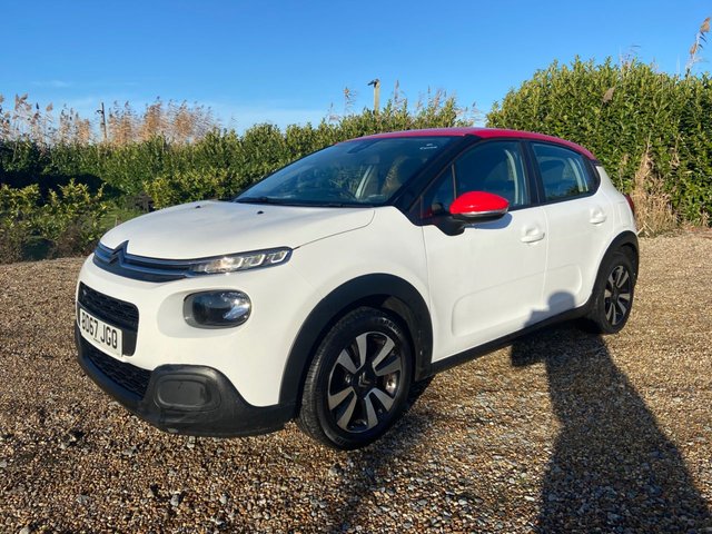 2017 CITROEN C3 1.2 PureTech Feel Hatchback 5dr Petrol Manual Euro 6 (82 ps) - Photo 2