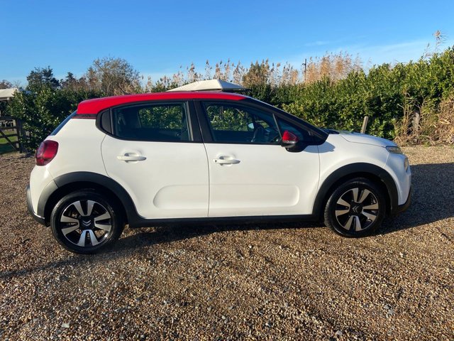 2017 CITROEN C3 1.2 PureTech Feel Hatchback 5dr Petrol Manual Euro 6 (82 ps) - Photo 4