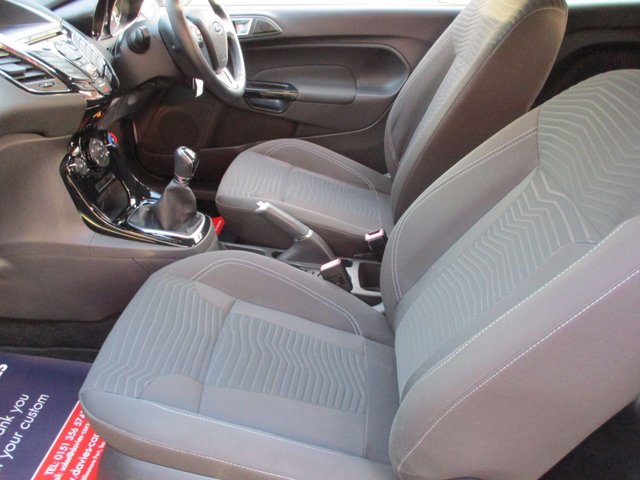 2015 FORD FIESTA 1.25 Zetec Hatchback 3dr Petrol Manual Euro 6 (82 ps) WOW YES 21K ONLY ,ONE PREVIOUS OWNER ,JUST BEEN SERVICED AND MOTED ,2 KEYS ,ALLOYS , AIR-CON ,PRISTINE EXAMPLE , - Photo 11