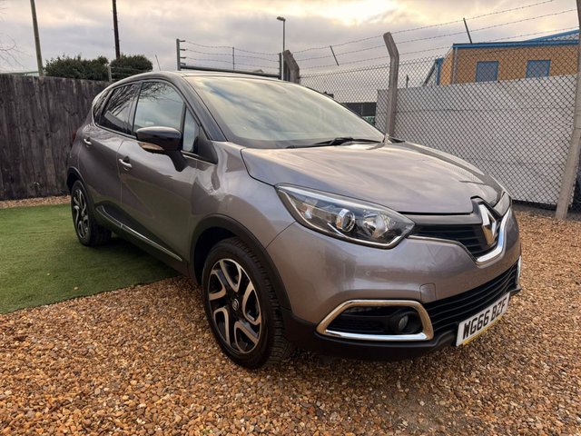 2017 RENAULT CAPTUR - Photo 8