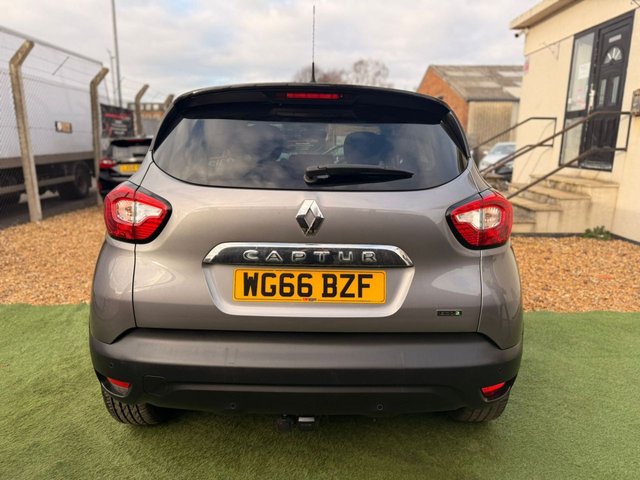 2017 RENAULT CAPTUR - Photo 2