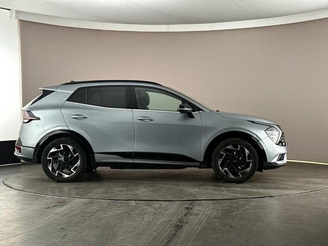 View our KIA SPORTAGE
