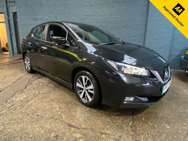 2021 Nissan Leaf 40kWh Acenta Hatchback 5dr Electric Auto (150 ps) photo