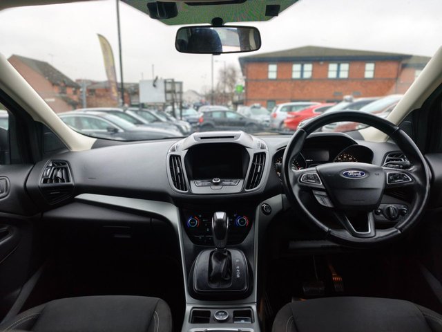 2018 FORD KUGA - Photo 11