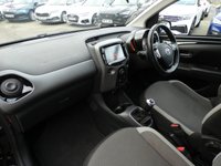 USED 2021 71 TOYOTA AYGO 1.0 VVT-i x-play 5d 70 S/S APPLE CARPLAY / ANDROID AUTO (GIVES YOU SAT NAV), REVERSING CAMERA, DAB RADIO, BLUETOOTH PHONE & MUSIC, AUX & USB INPUTS, MANUAL GEARBOX, LED DAYTIME RUNNING LIGHTS, SPARE WHEEL, LEATHER MULTIFUNCTION STEERING WHEEL, AIR CONDITIONING, TRIP COMPUTER, ISO FIX, TYRE PRESSURE WARNING, SPEED LIMITER, ELECTRIC WINDOWS, ELECTRIC MIRRORS, FOLDING REAR SEATS, AIRBAGS WITH PASSANGER OFF, SPACE SAVER SPARE WHEEL, 1 OWNER FROM NEW, SERVICE HISTORY