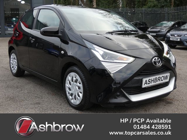 2021 71 Toyota Aygo 1.0 VVT-i x-play 5d 70 S/S