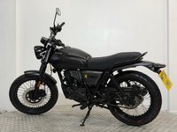 USED 2024 24 KEEWAY X-LIGHT 125 1 OWNER FROM NEW COMES WITH NEW MOT AND WARRANTY