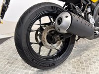 USED 2024 24 YAMAHA XSR125 JUST 1 OWNER FROM NEW COMES WITH NEW MOT AND WARRANTY