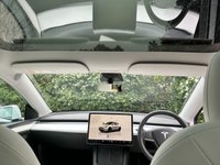 USED 2022 22 TESLA MODEL Y (Dual Motor) Long Range SUV 5dr Electric Auto 4WDE (384 bhp) 4 NEW TYRES-PANORAMIC ROOF