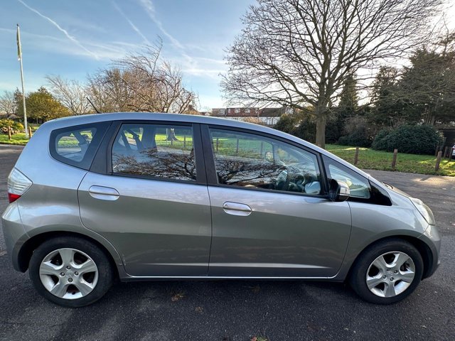 2010 HONDA JAZZ - Photo 10