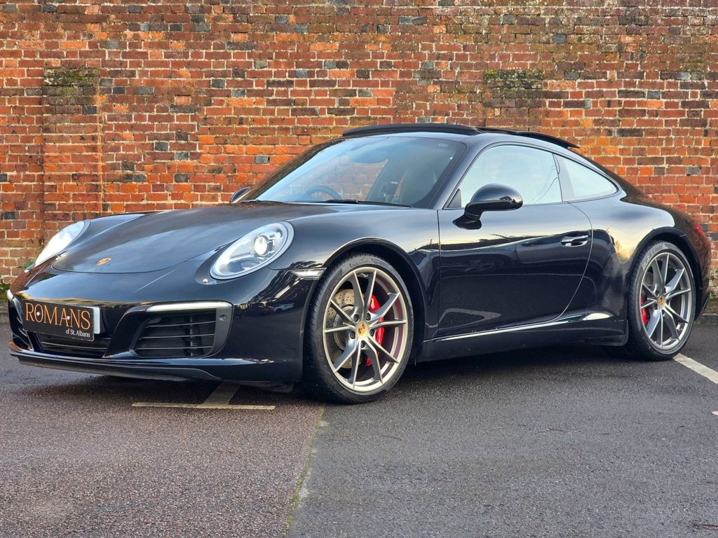 Porsche 911 2016