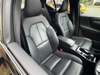 USED 2020 70 VOLVO XC40 2.0 B4 MHEV R-Design Pro SUV 5dr Petrol Hybrid Auto Euro 6 (s/s) (197 ps) Panoramic | Lounge Pack | HK