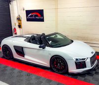USED 2017 R AUDI R8 5.2 FSI V10 Spyder 2dr Petrol S Tronic quattro Euro 6 (s/s) (540 ps) 