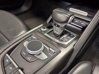 USED 2017 R AUDI R8 5.2 FSI V10 Spyder 2dr Petrol S Tronic quattro Euro 6 (s/s) (540 ps) 