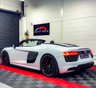 USED 2017 R AUDI R8 5.2 FSI V10 Spyder 2dr Petrol S Tronic quattro Euro 6 (s/s) (540 ps) 