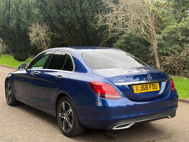 2019 MERCEDES-BENZ C-CLASS 1.5 C200 MHEV EQ Boost Sport (Premium) Saloon 4dr Petrol G-Tronic+ Euro 6 (s/s) (198 ps) - Photo 6
