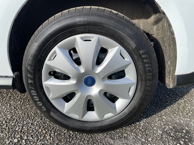 2019 Ford Transit Connect 1.5L Trend 6dr - Photo 12
