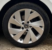 USED 2021 21 VOLKSWAGEN GOLF 1.5 eTSI MHEV Style Hatchback 5dr Petrol Hybrid DSG Euro 6 (s/s) (150 ps) - APPLE CAR PLAY - SAT NAV - BLUETOOTH - P/SENSORS - ADAPTIVE CRUISE - DAB RADIO