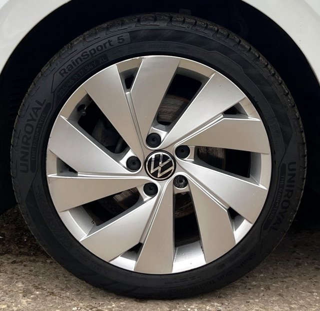 2021 VOLKSWAGEN GOLF 1.5 eTSI MHEV Style Hatchback 5dr Petrol Hybrid DSG Euro 6 (s/s) (150 ps) - Photo 11