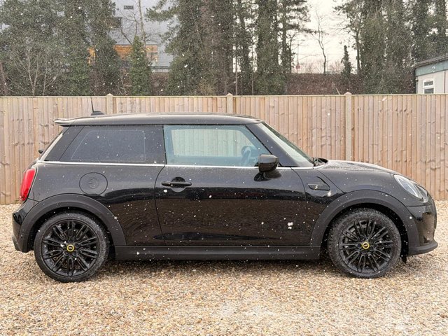 2021 MINI Electric Hatch - Photo 6