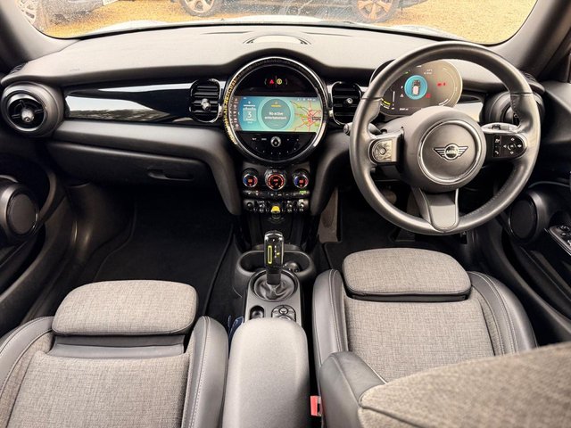 2021 MINI Electric Hatch - Photo 9