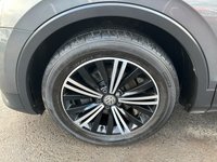 USED 2018 18 VOLKSWAGEN TIGUAN 1.4 TSI SE Navigation SUV 5dr Petrol DSG 4Motion Euro 6 (s/s) (150 ps) 