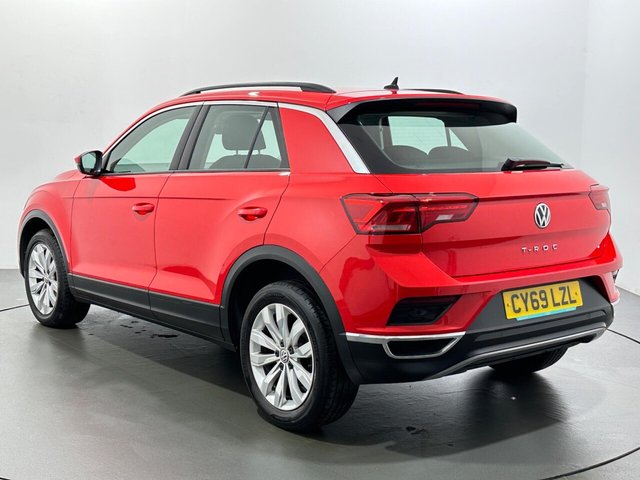 2020 Volkswagen T-Roc - Photo 6