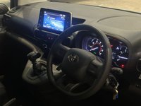 USED 2023 23 TOYOTA PROACE CITY 1.5 BLUEHDI 100BHP ACTIVE SWB L1 - NO VAT 