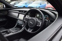 USED 2018 67 JAGUAR XF 3.0 V6 S Saloon 4dr Petrol Auto Euro 6 (s/s) (380 ps) 1 OWNER / HUGE SPEC / PAN ROOF